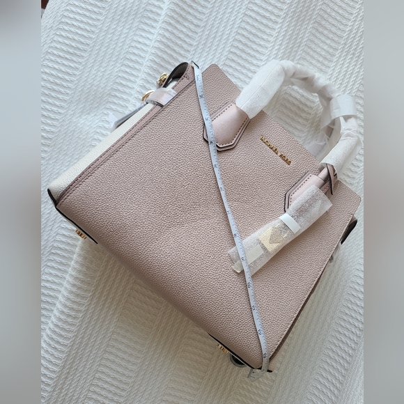 Michael Kors Selma Medium Satchel White & Pink - Picture 6 of 12